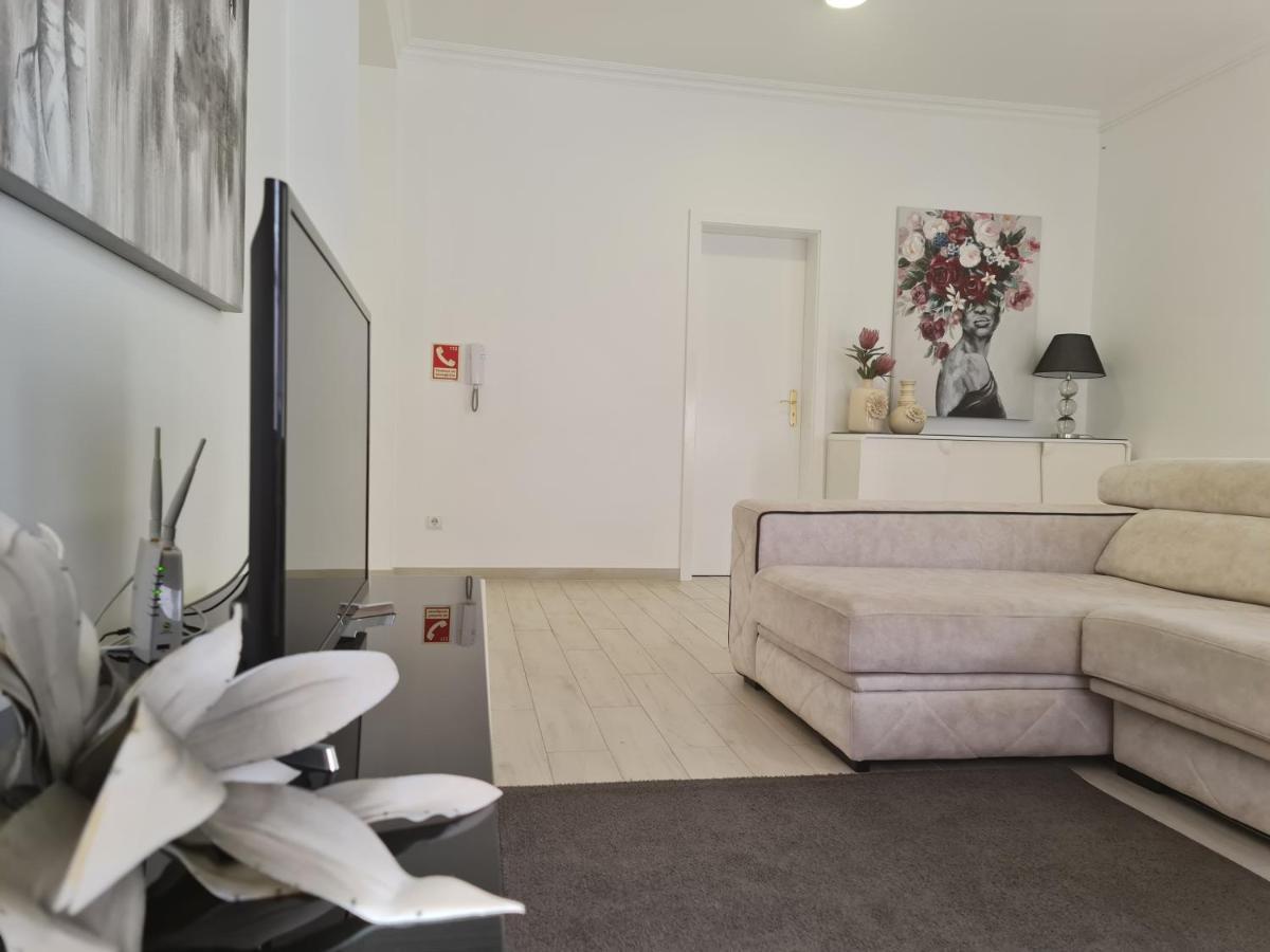 Espirito Santo - Al Appartement Ponta Delgada Buitenkant foto