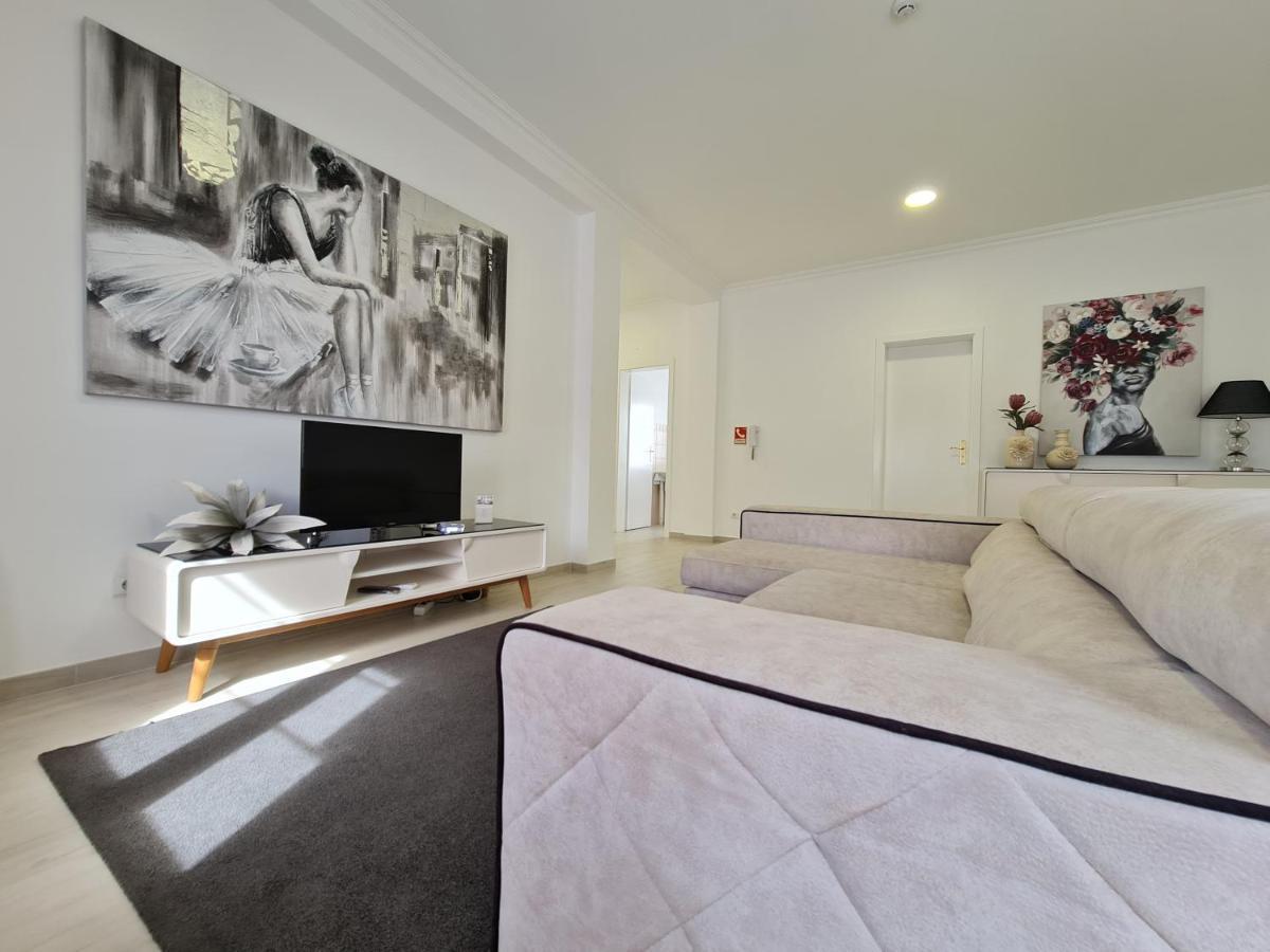 Espirito Santo - Al Appartement Ponta Delgada Buitenkant foto
