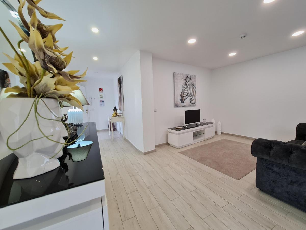 Espirito Santo - Al Appartement Ponta Delgada Buitenkant foto