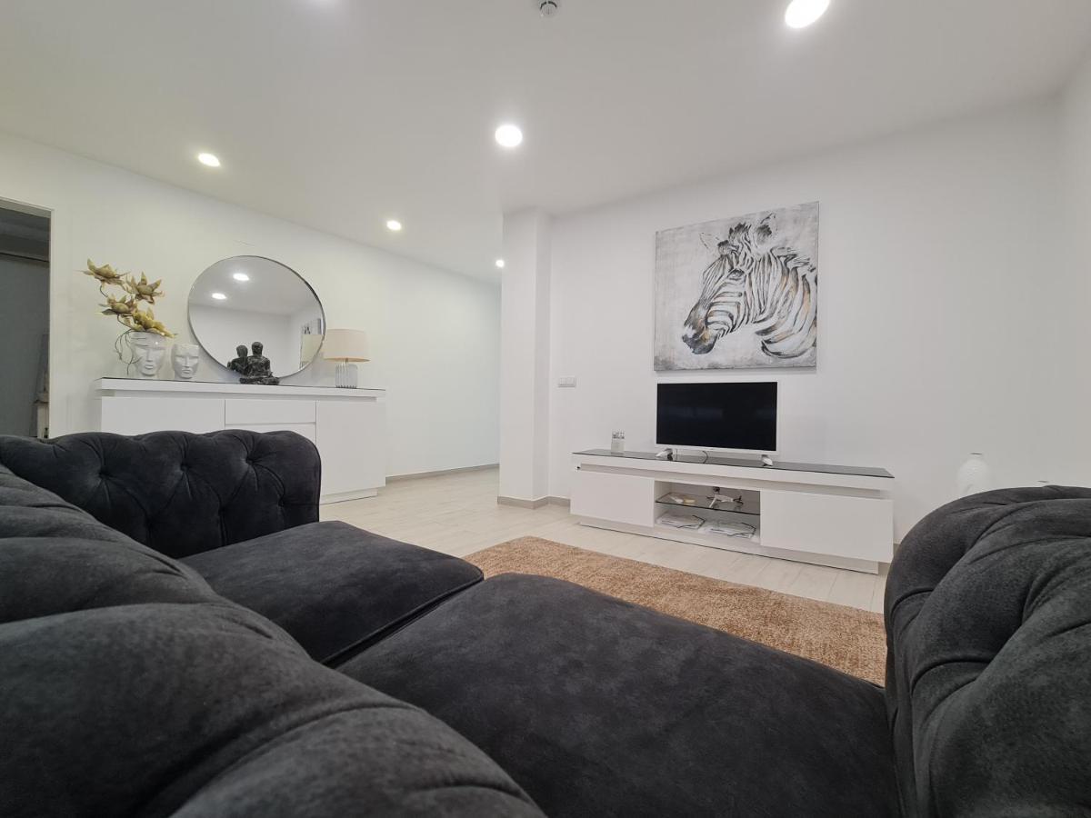 Espirito Santo - Al Appartement Ponta Delgada Buitenkant foto